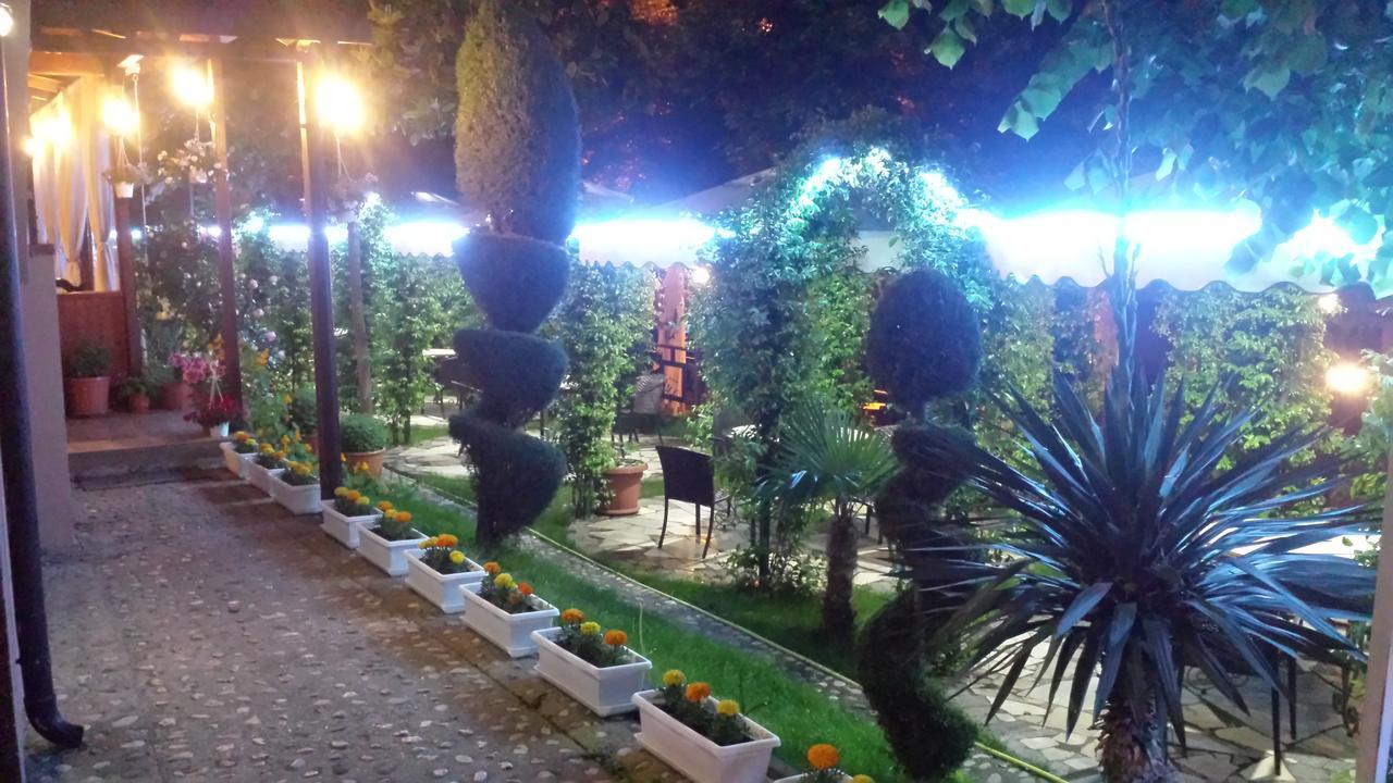 Hotel Vataksi Shkodër Exterior foto
